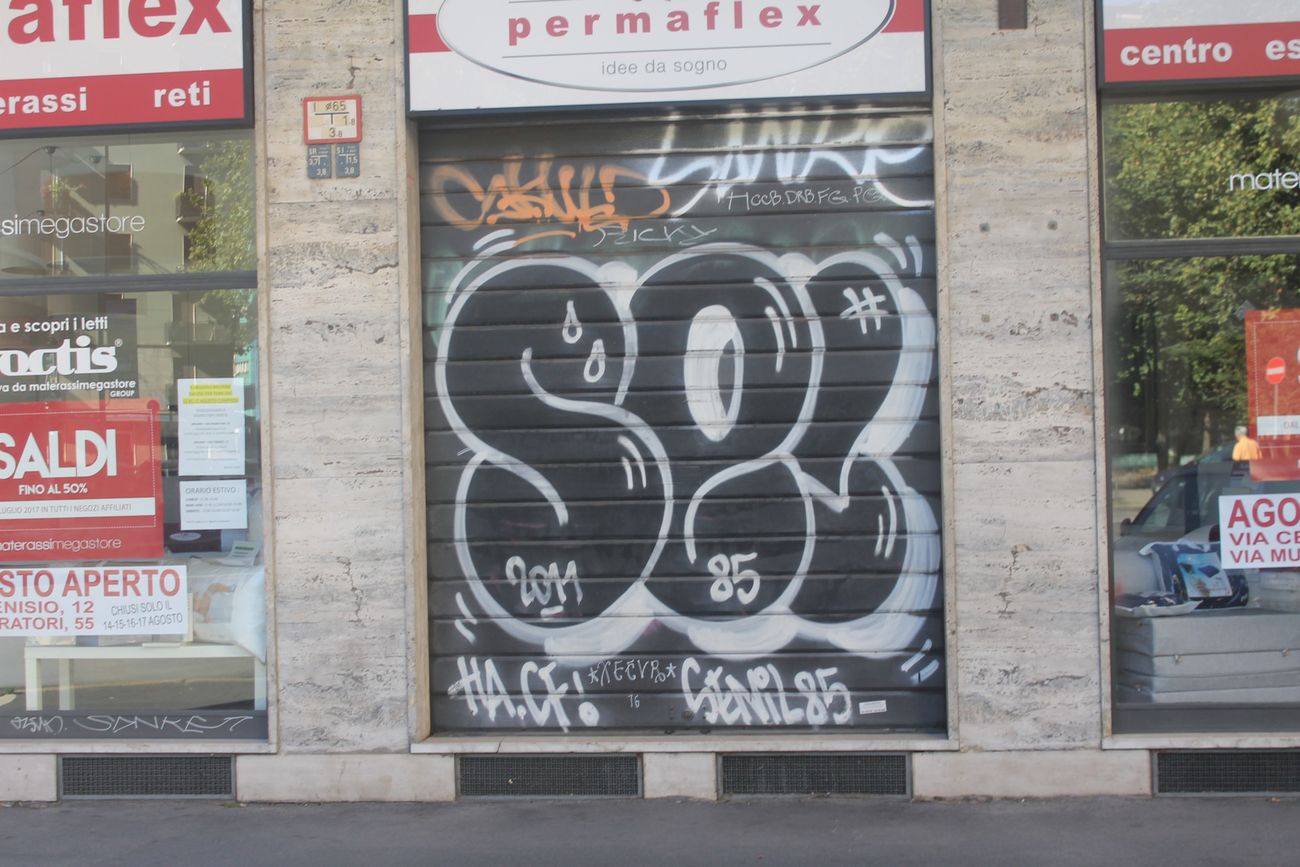 Photo #212379 by 12345