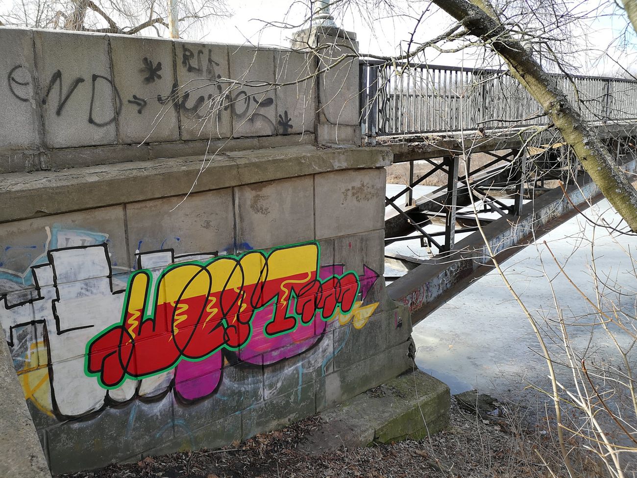 Photo #234114 by West