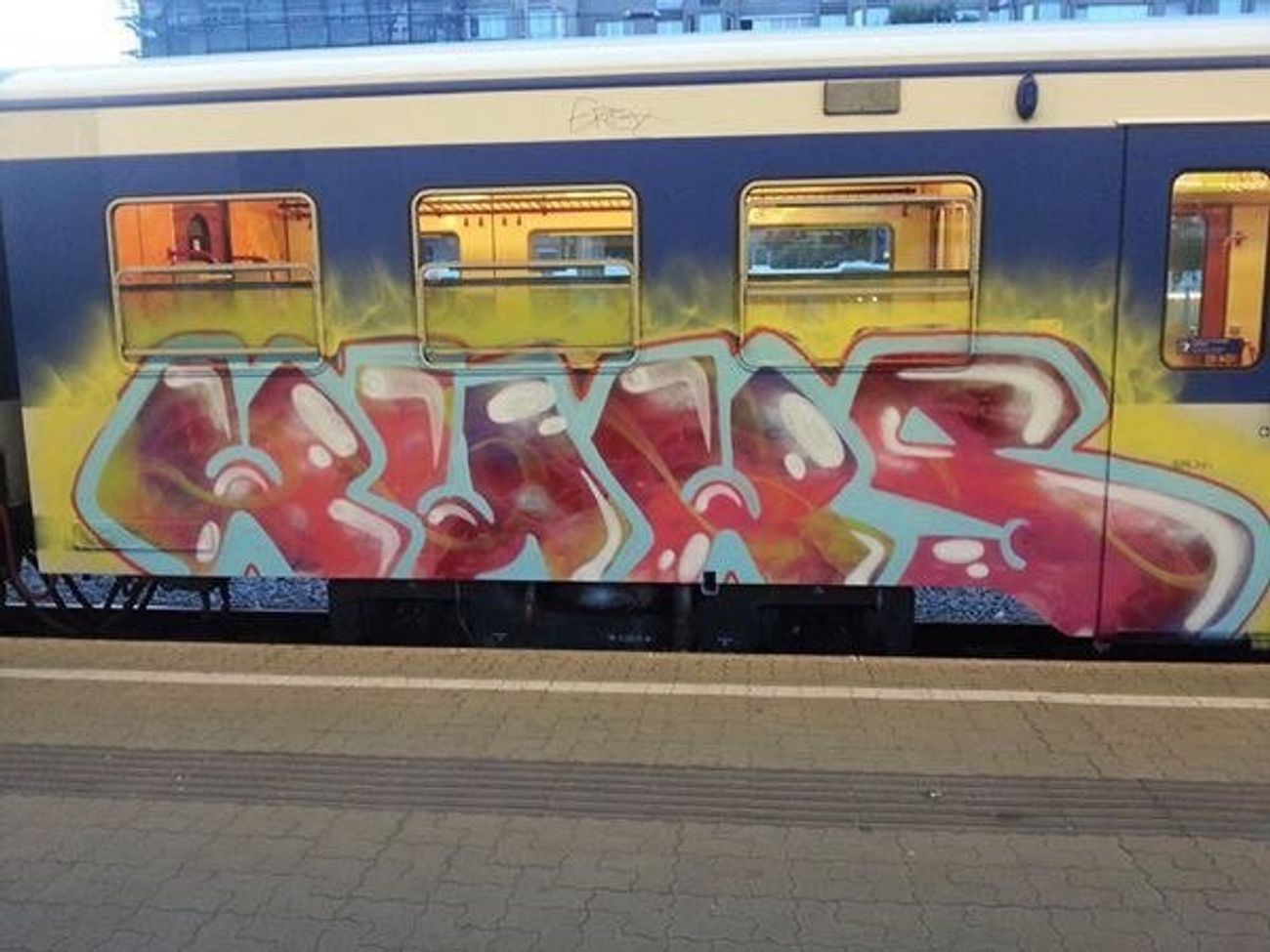 Photo #125710 by okeey