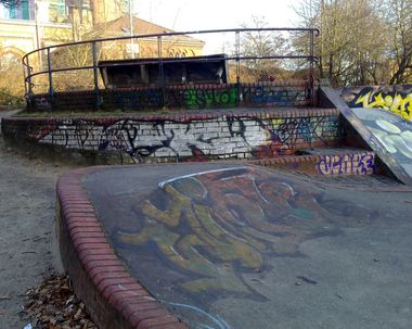 Page 577 | Gallery | Streetpins.com | Graffiti & Streetart